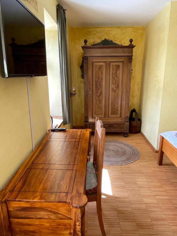 ホテル Lindenhof Chezartistes Loose エクステリア 写真
