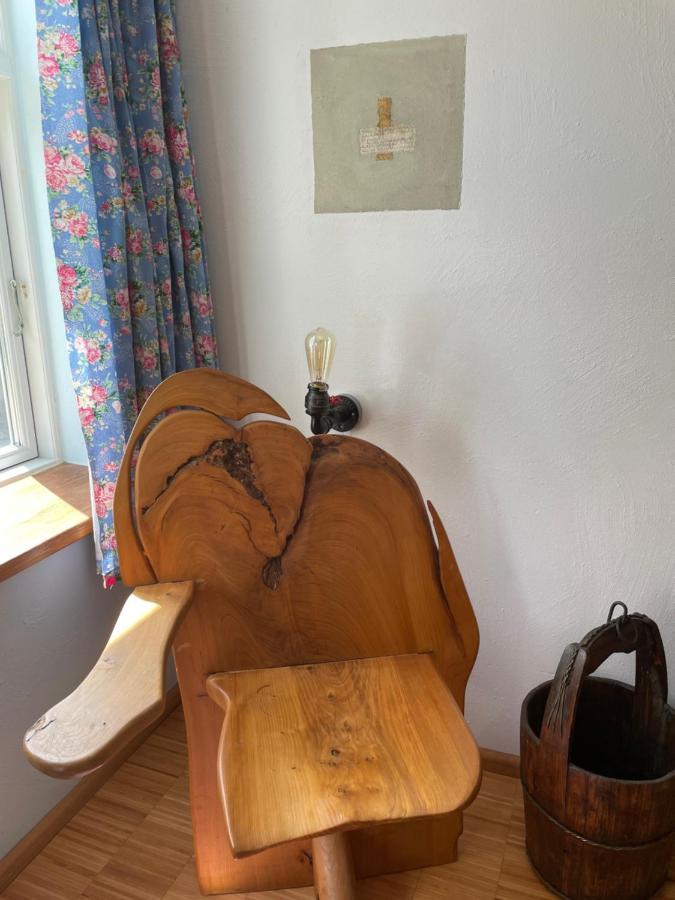 ホテル Lindenhof Chezartistes Loose エクステリア 写真